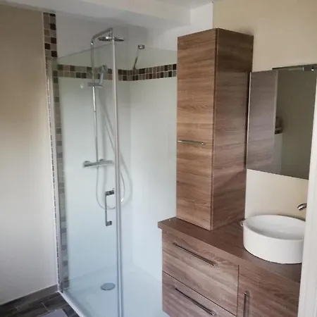 A L'ombre Du Ginkgo Nyaraló